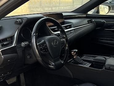 ешка 301: Lexus ES: 2021 г., 2.5 л, Автомат, Гибрид, Седан — 9