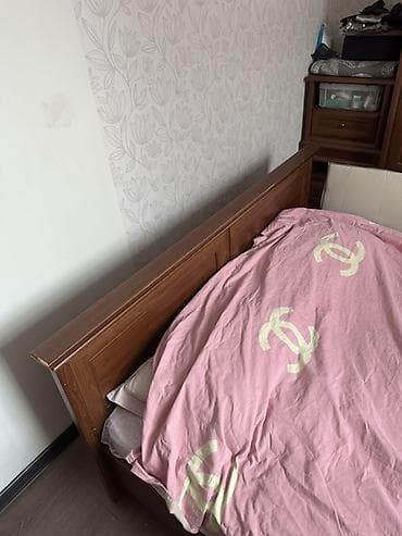 Уктоочу бөлмө гарнитурлары: Самовывоз! Спальный гарнитур в классическом стиле, цвет «орех» — 2