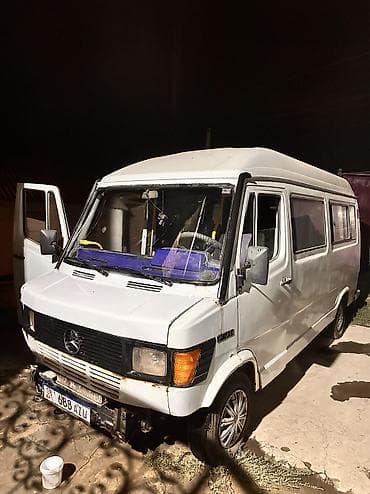 ремонт двери автомобиля: Mercedes-Benz : 1995 г., 2.9 л, Механика, Дизель, Бус — 1