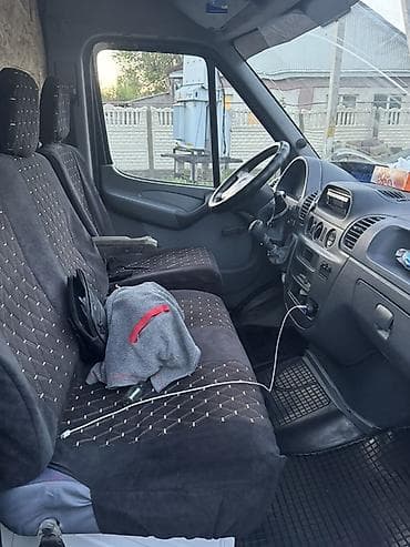 баа: Mercedes-Benz Спринтер: 2002 г., 2.2 л, Кол менен иштөөчү, Дизель, Van — 5