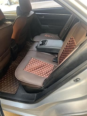 toyota corolla продажа: Toyota Corolla: 2019 г., 1.8 л, Вариатор, Гибрид, Седан — 4