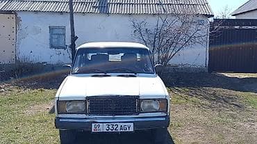 ВАЗ (ЛАДА) 2107: 2002 г., 1.5 л, Механика, Бензин, Седан