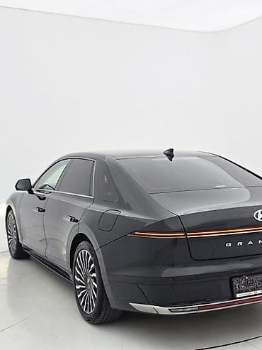 grand: Hyundai Grandeur: 2024 г., 1.6 л, Автомат, Гибрид, Седан — 7
