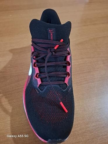 Мужская одежда: Продаю оригинальные кроссовки Nike Air Zoom 42 размера, привезены из — 4
