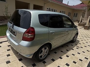 кышкы: Honda Jazz: 2008 г., 1.4 л, Вариатор, Бензин, Хетчбек — 6