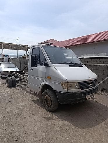 Легкий грузовик, Mercedes-Benz, Стандарт, 3 т, Б/у — 2