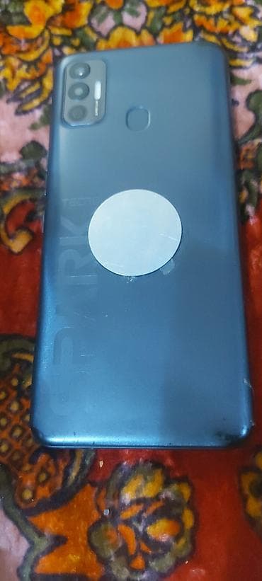 surface pro 7: Tecno Spark, Б/у, 128 ГБ, цвет - Синий — 2