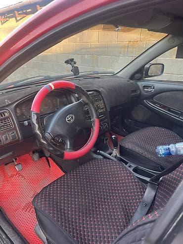 Унаа: Toyota Avensis: 2002 г., 2 л, Кол менен иштөөчү, Бензин, Универсал — 3