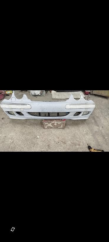 Бампер Mercedes-Benz