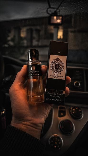 atom total: Мужские ароматы в компактном формате 50 мл (1.7 fl.oz), распылитель — 2