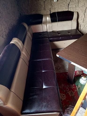 диван угловой купить: Кухонный уголок с большим прямоугольным столом. Состав: - Угловой — 5