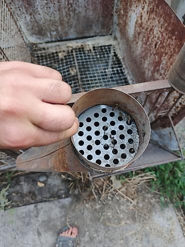 Айыл-чарба жаныбарлары: Пчело–дымовары (дымарь пчеловода), комплект из 2 шт.
За всё 1500 сом — 4