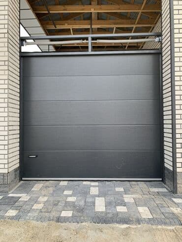 кожаный диван бу: Автоматические вороты любой сложности, Секционные ворота,роль — 4