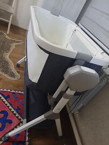 детский койноктор: Балдар үчүн кошумча коюлган керебет, Дөңгөлөктүү, түсү - Ак — 1