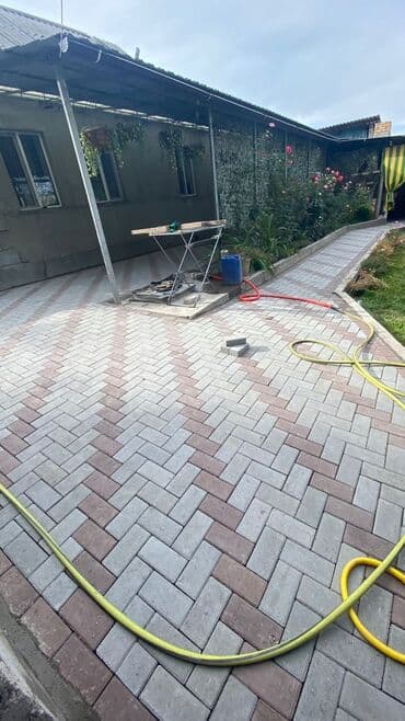 7 микра район: Бордюр Бордюр дорожный Бордюр тротуарная Бордюр Прессованный — 9