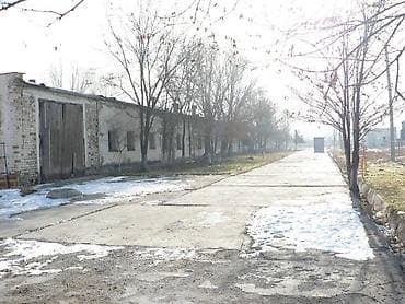 Продается производственный участок с цехом и ангаром. Рассматриваем