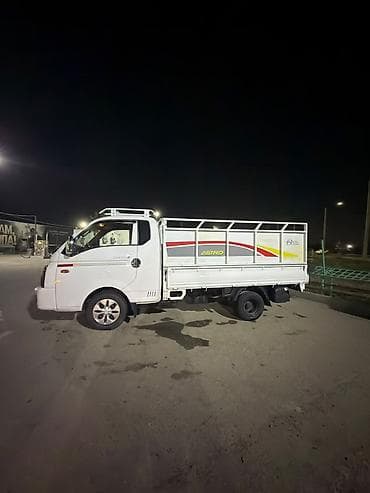 sprinter 315: Легкий грузовик, Hyundai, Стандарт, 2 т, Б/у — 8