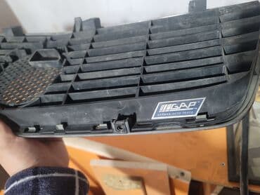 Решетка радиатора Mercedes-Benz 2004 г., Б/у, Оригинал