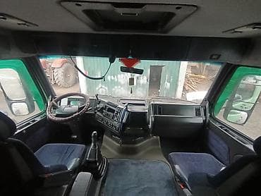 тягач реф: Тягач, Volvo, 2001 г. — 5