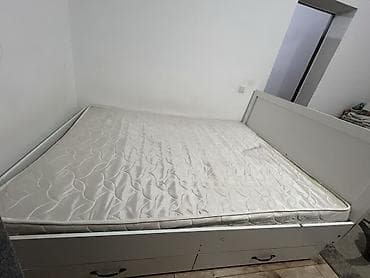 used bed: Двуспальная кровать, С матрасом, длина - 200 см — 1