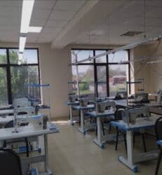 требуется кафелщик: Швея Прямострочка. Мега Комфорт ТЦ — 1