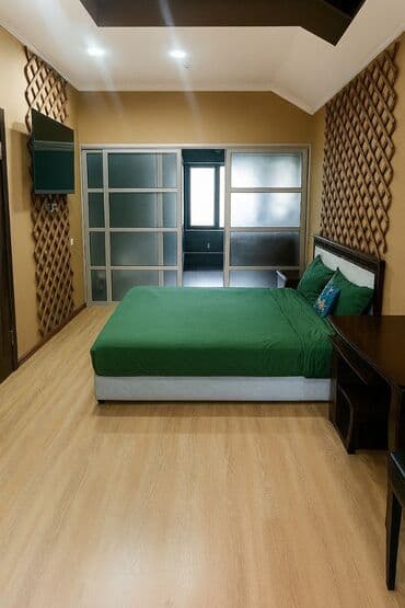 гостевой дом кемин: 1 комната, Бронь, Бытовая техника, Телевизор — 2