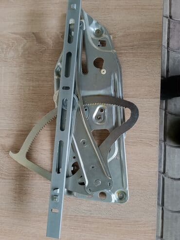 лоринзер: Новый оригинальный передний правый стеклоподъёмник на Мерседес Бенц — 2