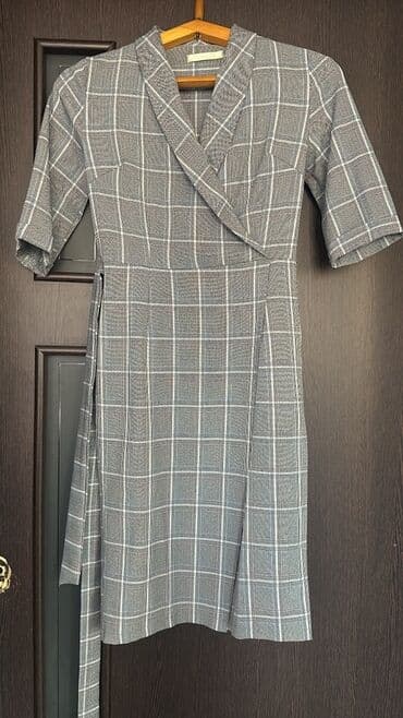 праздничные платья больших размеров: Женские платья, 2 модели: 1) Бордовое трикотажное платье мини: - — 2