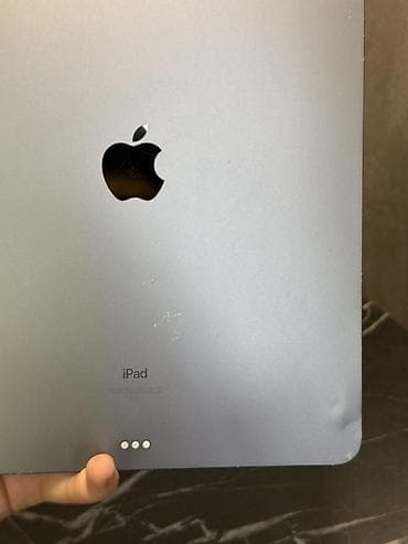 note 9: Планшет, Apple, память 64 ГБ, 12" - 13", Wi-Fi, Б/у, Классический цвет - Черный — 3