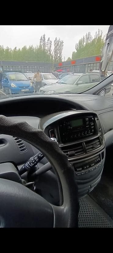 Транспорт: Toyota Previa: 2002 г., 2.5 л, Автомат, Бензин, Минивэн — 7