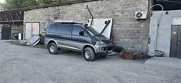 бак на вольво: Mitsubishi Delica: 1995 г., 2.8 л, Автомат, Дизель, Минивэн — 1