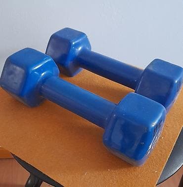 Турники и брусья: Гири и гантели, новые в наличии: - гиря, чёрная 10 кг, цена 5000 сом — 3