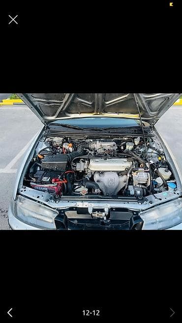 Транспорт: Honda Accord: 1994 г., 2 л, Механика, Газ, Хэтчбэк — 8