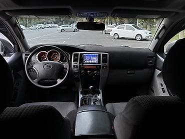 Toyota 4Runner: 2003 г., 4 л, Автомат, Газ, Внедорожник — 6