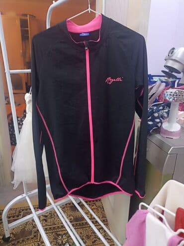 спортивное оборудование: Олимпийки — 1