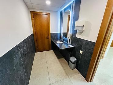 мульти пекарь: Аренда офисов, 178 м², В бизнес центре, С отдельной кухней, С отдельным входом, С отдельным сан узлом — 4
