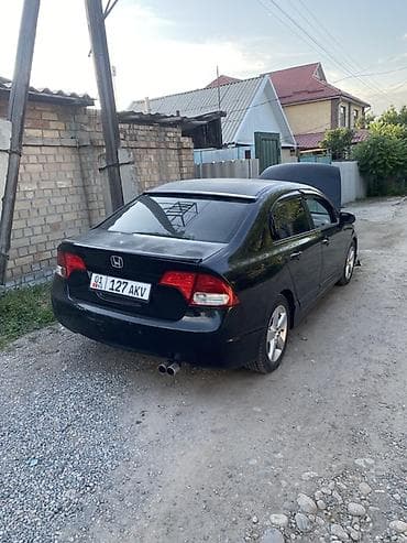 ом: Honda Civic: 2007 г., Автомат, Бензин, Седан — 3