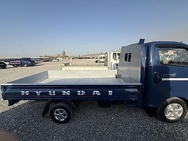 mercedes e200: Hyundai Porter II (Porter II Plus), бортовой малотоннажный грузовик — 4