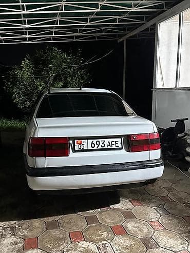 passat passat: Volkswagen Passat: 1994 г., 2 л, Механика, Бензин, Лифтбек — 8