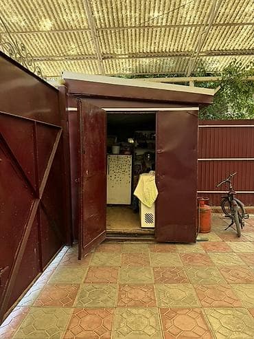 кампутерный стол: Металлический хозблок/сарай из цельносварных листов - Материал — 2