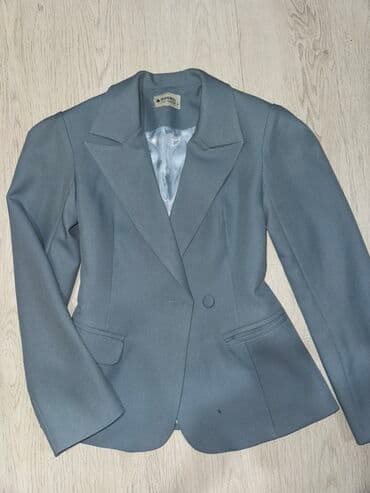 пиджаки женские бишкек: Женский пиджак Bonitto одета один раз .размер для худых девушек с и на — 1