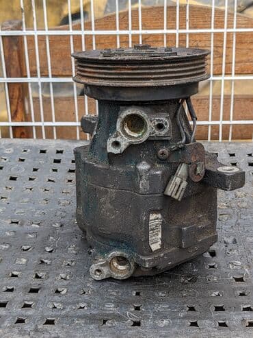 промышленный компрессор: Компрессор Daihatsu 2002 г., Б/у, Оригинал, Германия — 3