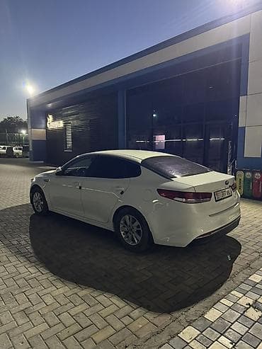 Транспорт: Kia K5: 2016 г., 2 л, Автомат, Газ, Седан — 6