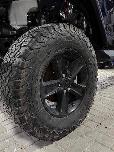 truck: Колеса в сборе 275 / 70 / R 18, Всесезонная, Б/у, Комплект, Внедорожные (АТ/МТ), отверстий - 5 — 1