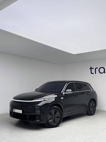 Lixiang L7: 2023 г., 1.5 л, Автомат, Электромобиль, Внедорожник