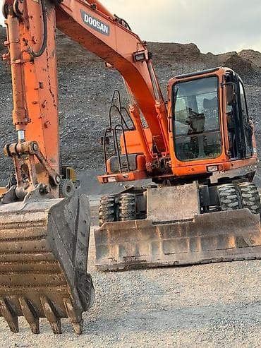 экскаватор на заказ: Экскаватор, Doosan, 2015 г., Колесный — 2