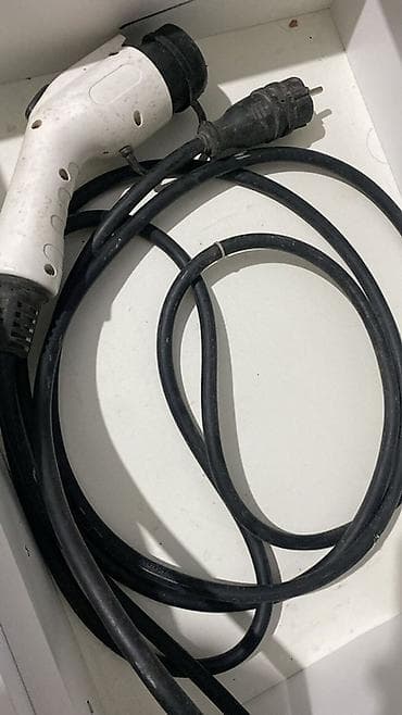 mini jack: Кабель для зарядки электромобиля от бытовой розетки - Тип разъёма со — 1