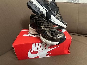 nike tech: Nike Zoom Vomero 5 - Цвет: темно-оливковый/бронзовый с черными и — 1