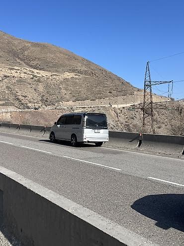 сиденье на е34: Honda Stepwgn: 2002 г., 2 л, Автомат, Газ, Минивэн — 3