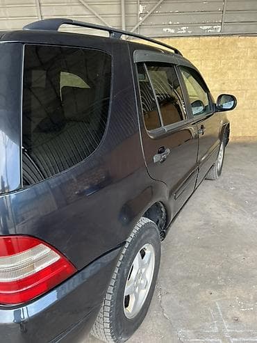 мерс без матора: Mercedes-Benz ML-Class: 2001 г., Автомат, Внедорожник — 3